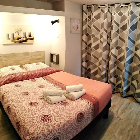 T2 Bis Quartier Chateau De По Екстер'єр фото