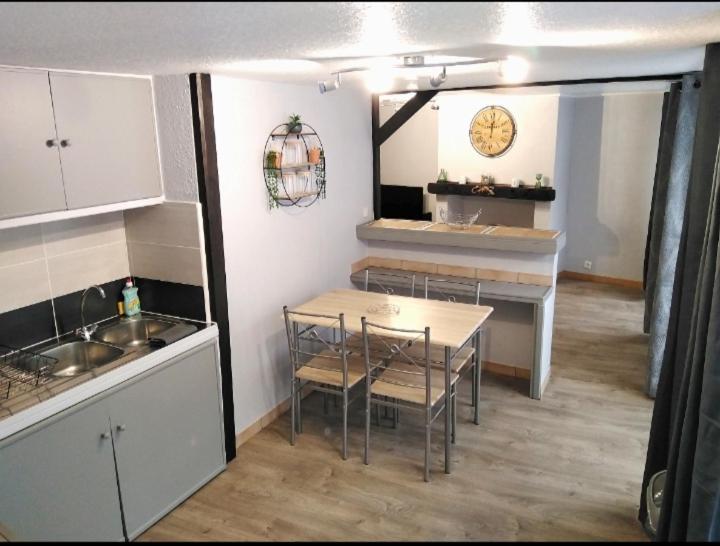 T2 Bis Quartier Chateau De По Екстер'єр фото